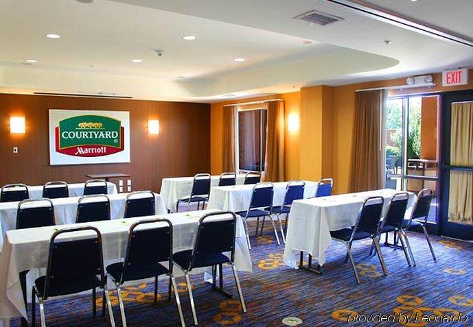 คอร์ทยาร์ด แอนนิสตัน อ็อกซ์ฟอร์ด Hotel ภายนอก รูปภาพ